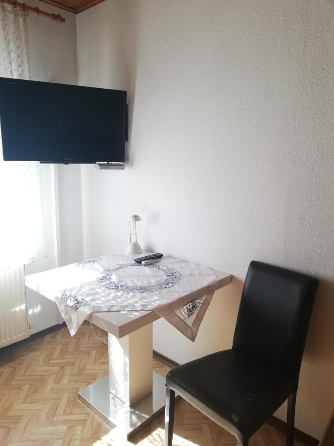 Weingut Und Gaestehaus Vongerichten Oberhausen  Eksteriør billede